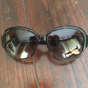 Juicy Couture NWOT Sunnies Sunglasses